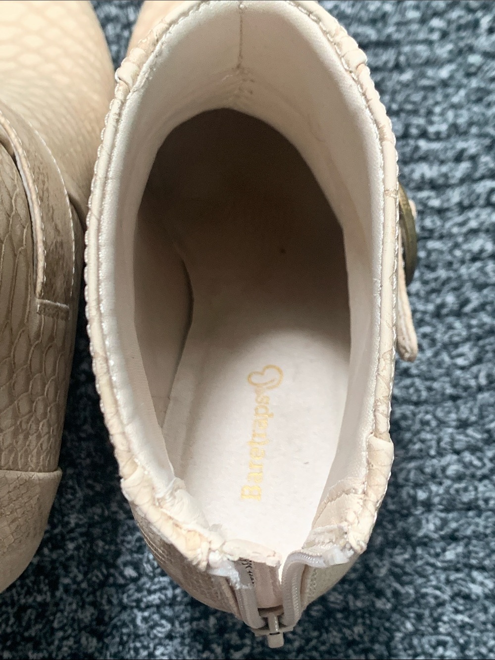 Baretraps Lucia Boots - Picture 6 of 10